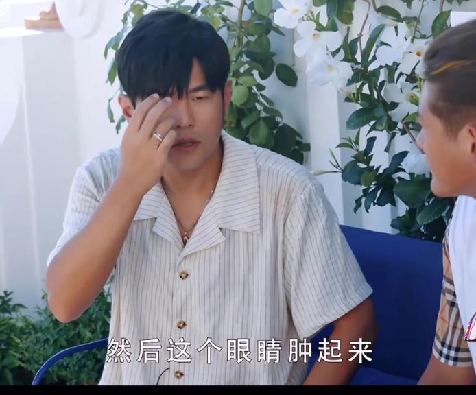 周杰伦：着实我之前打篮球的 但眼睛受伤了就没步伐加入运动-蜘蛛直播