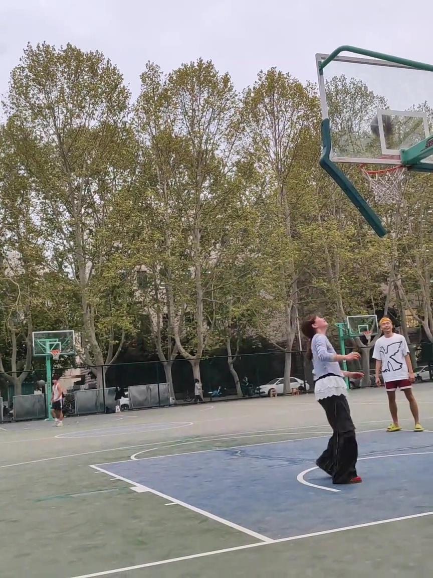 真打不过周师的姐姐...-蜘蛛直播